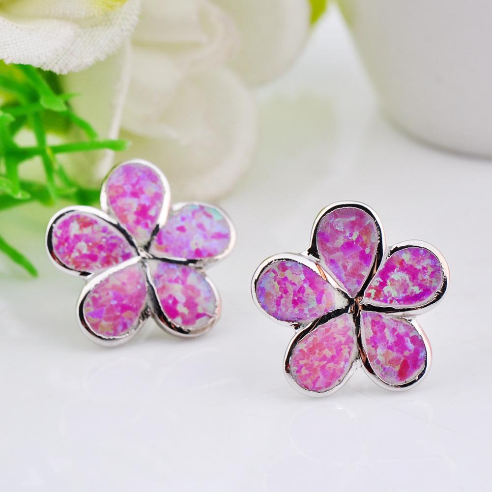

Five Petal Flower Earrings Delicate and Ladylike Accessory for Women