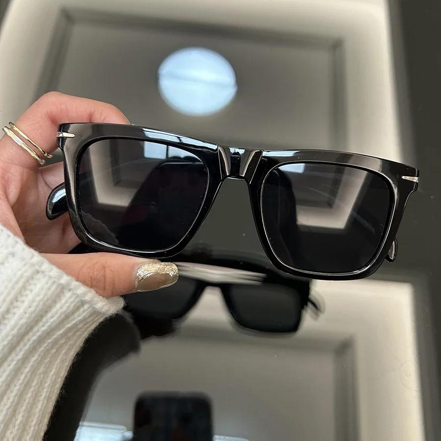 Designer Brand Square Sunglasses Women Men Classical Black Frame Sun Glasses Female Mirror Colors Elegant Fashion