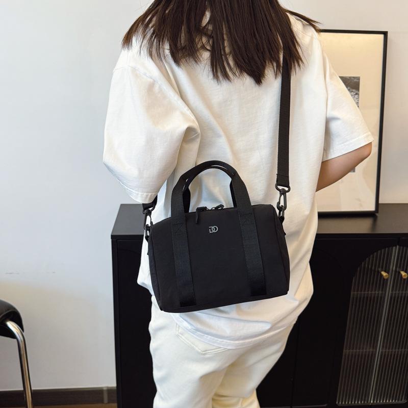 New Trendy Summer Shoulder Bag Women's Bag Simple Bag Fashion Casual Bag Handbag Crossbody Pillow Bag