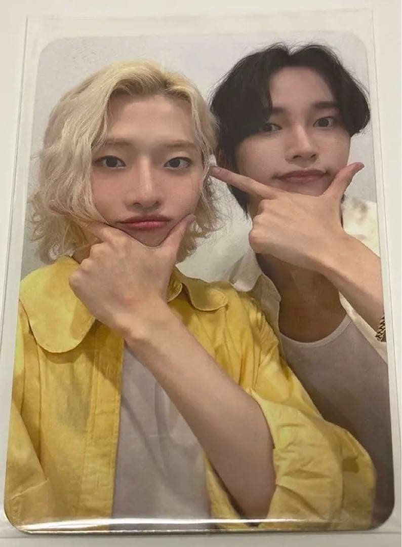 [USED] OnlyOneOf Yoojung Nine Unit Photocard