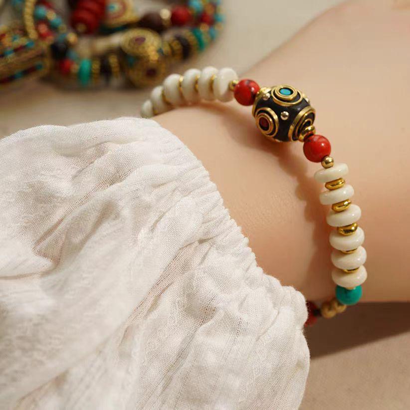 Tibetan Ethnic Style Handmade Women's Bracelet: Retro Nepalese Woven Rope