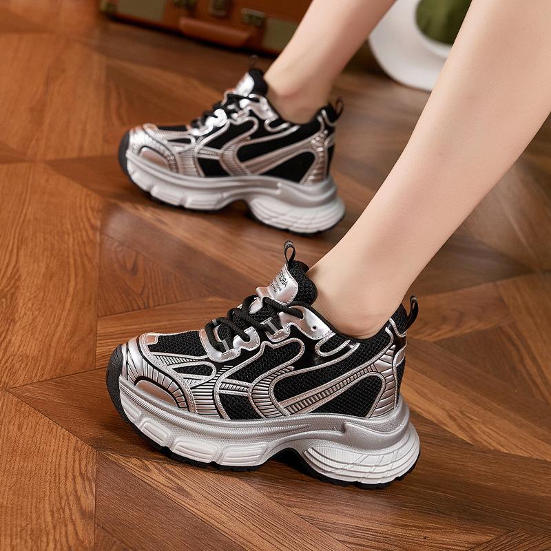 Daddy Shoes Women's 2025 Autumn Korean Version Versatile New Casual Sneakers Lightweight Thick-soled Inner Heightening Shoes Women's Shoes