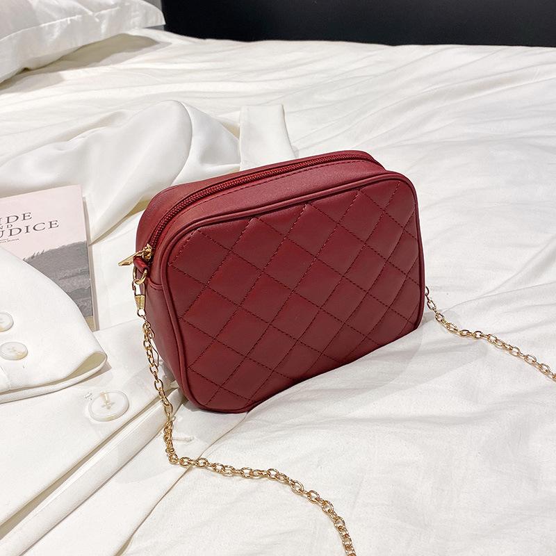 Fashion Diamond Embroidered Shoulder Messenger Women's Bag New Versatile Chain Elegant Niche Mobile Phone Bag