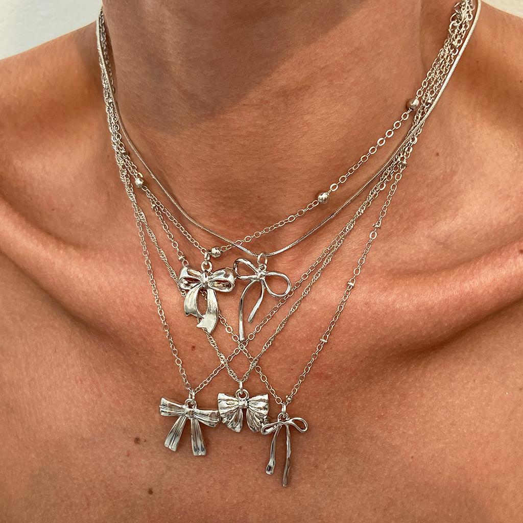 ins bow pendant necklace female, niche versatile metal thin chain stacked collarbone chain necklace