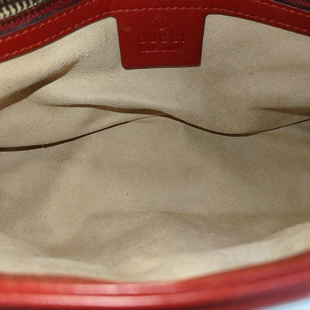 [Pre-Owned] Gucci GG Marmont Small Matelassé Shoulder Bag 'Red' - Good #44IV2R
