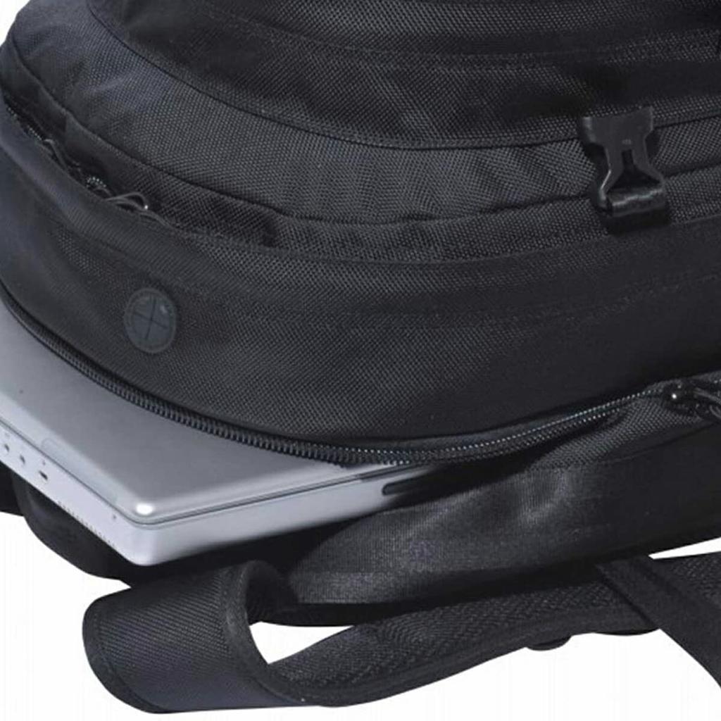 Bag Carrier Pack Rucksack Logo FREE CARRIER PACK PRNT BLK WHI [New Era] BK/WHI