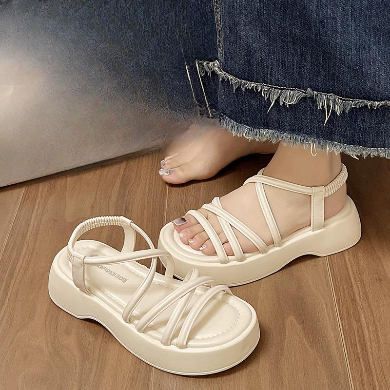 

Женские сандалии для отдыха на открытом воздухе с полым каблуком 35