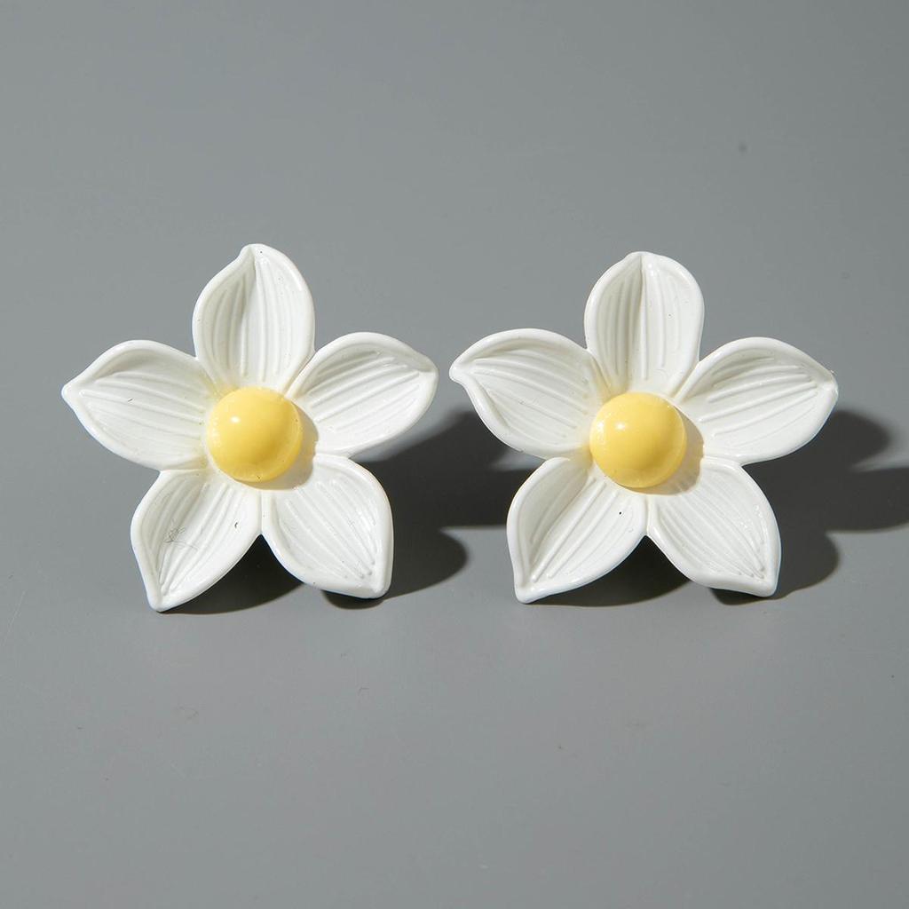 New Spring/Summer Simulation Dyeing Resin Flower Earrings for Women's Jewelry, Fresh and Cute Flower Earrings