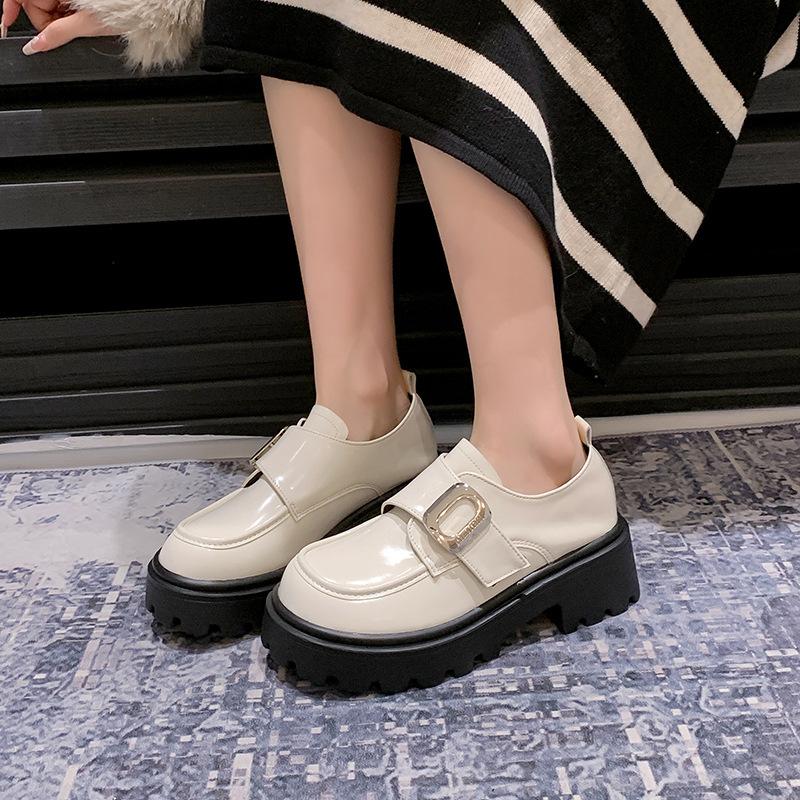 

Пудровая модель питомца~ 6 см круглая пряжка с лоферами на толстой подошве-маффине женские маленькие кожаные туфли Хуэйчжоу 40 белый