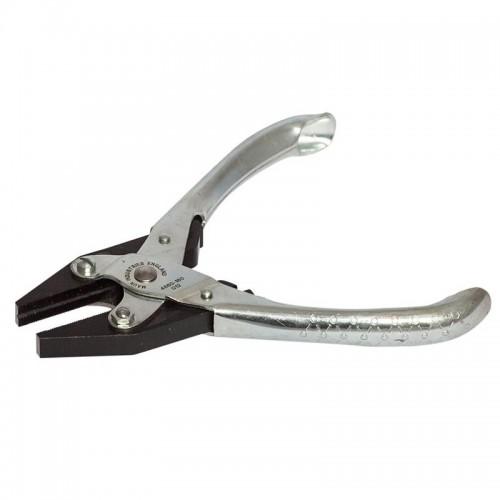 Maun Flat Nose Pliers, Serrated Jaws 160mm
