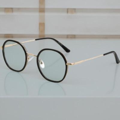 Occhiali e accessori – Occhiali da sole