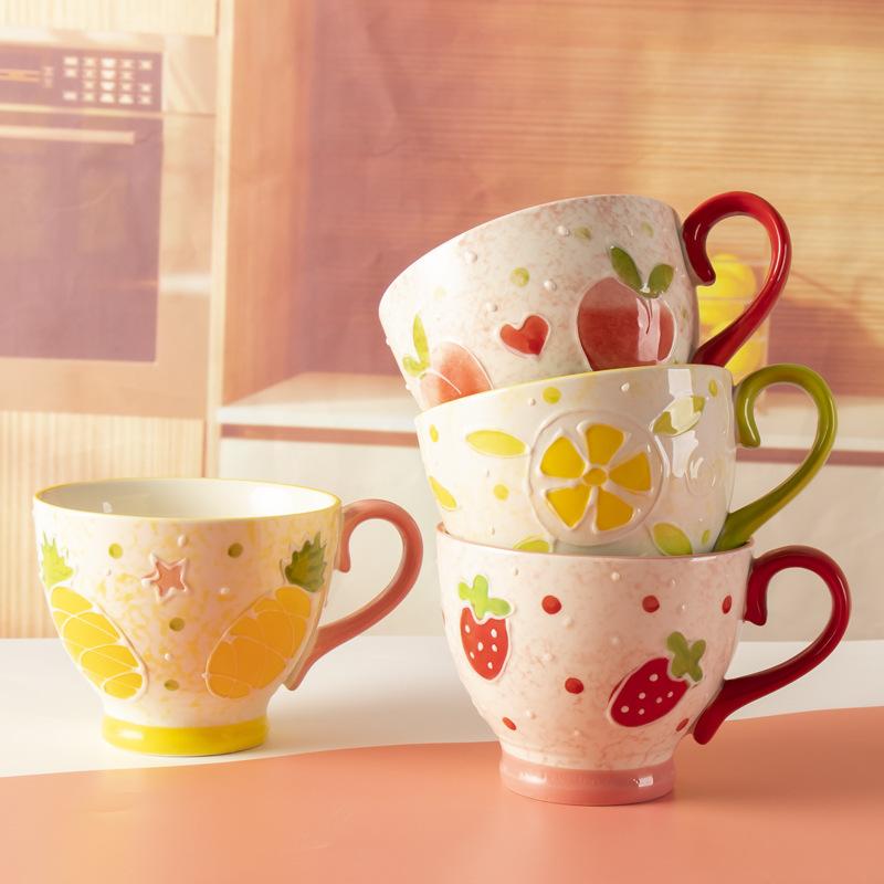 Ceramic Strawberry Cup Large Capacity Breakfast Milk Mug Creative Fruit Pattern Dessert Cup Afternoon Tea Flower Tea Coffee Mug