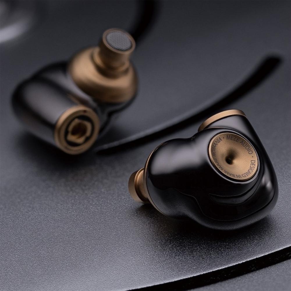 Meze Audio Versiegelte dynamische In-Ear-Monitor-Ohrhörer Advar
