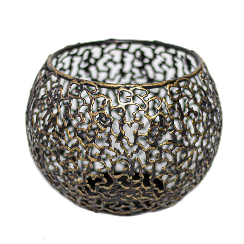 Warm Ambiance Decorative Candle Holders Gold Metal Candle Holders