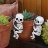2Pcs Unique Skeleton Figurine Resin Halloween Skeleton Decor  Outdoor Courtyard