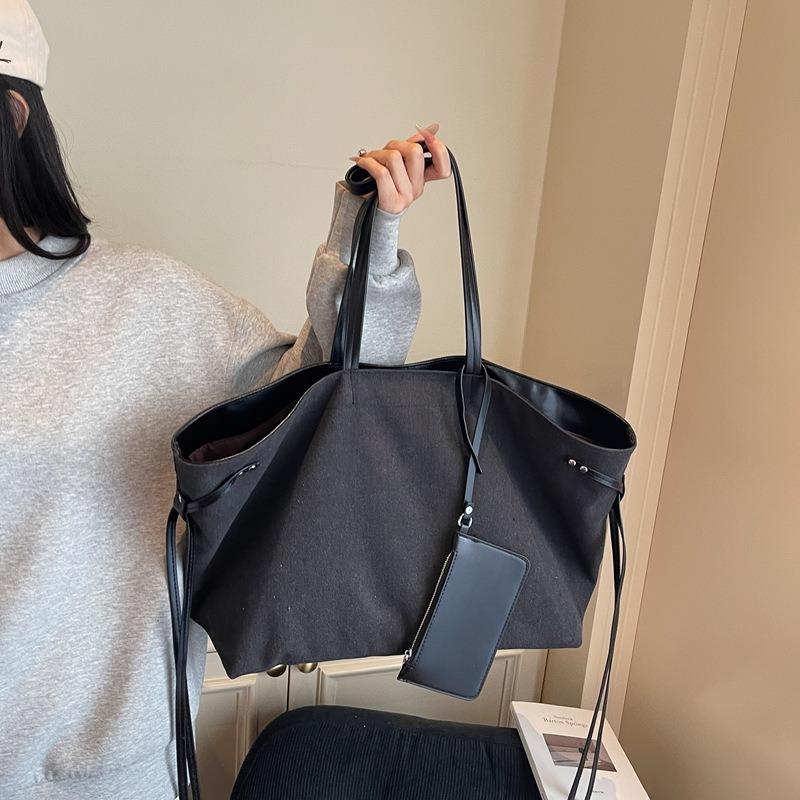 New canvas bag simple and versatile commuter bag women's contrasting color large-capacity shoulder bag shopping bag tote bag