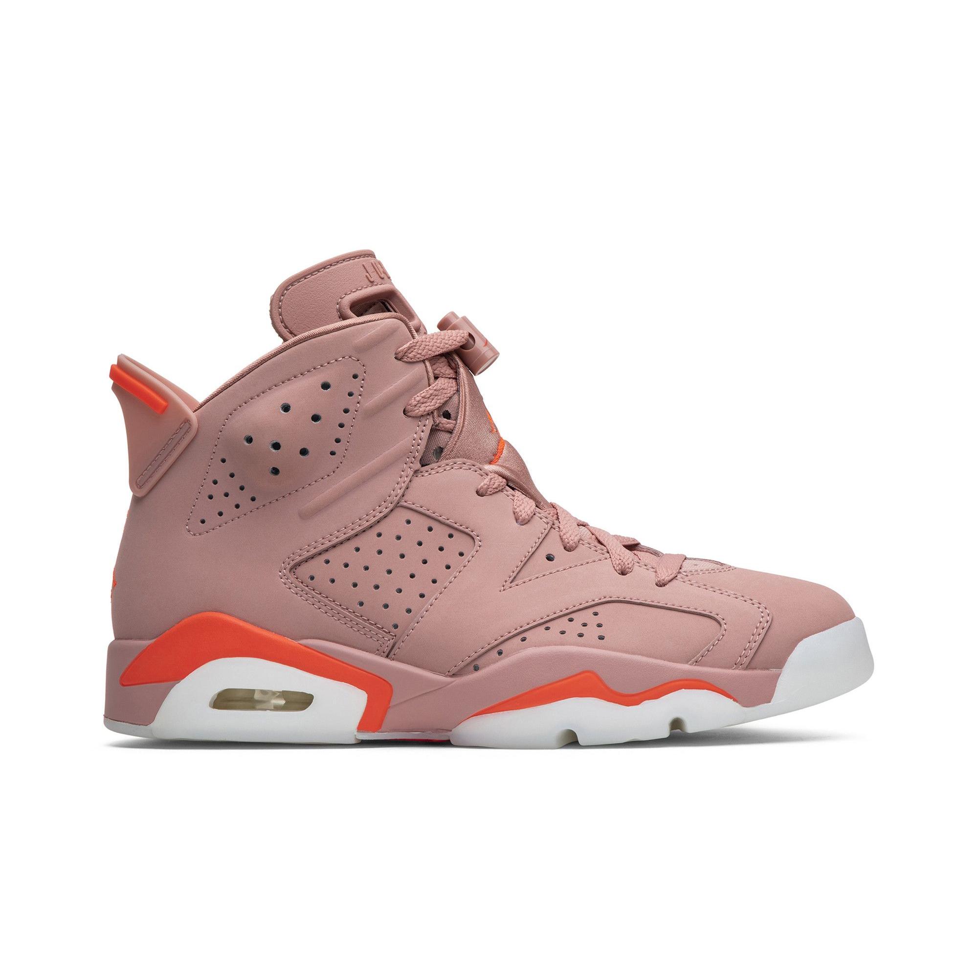 Aleali May Womens Air Jordan 6