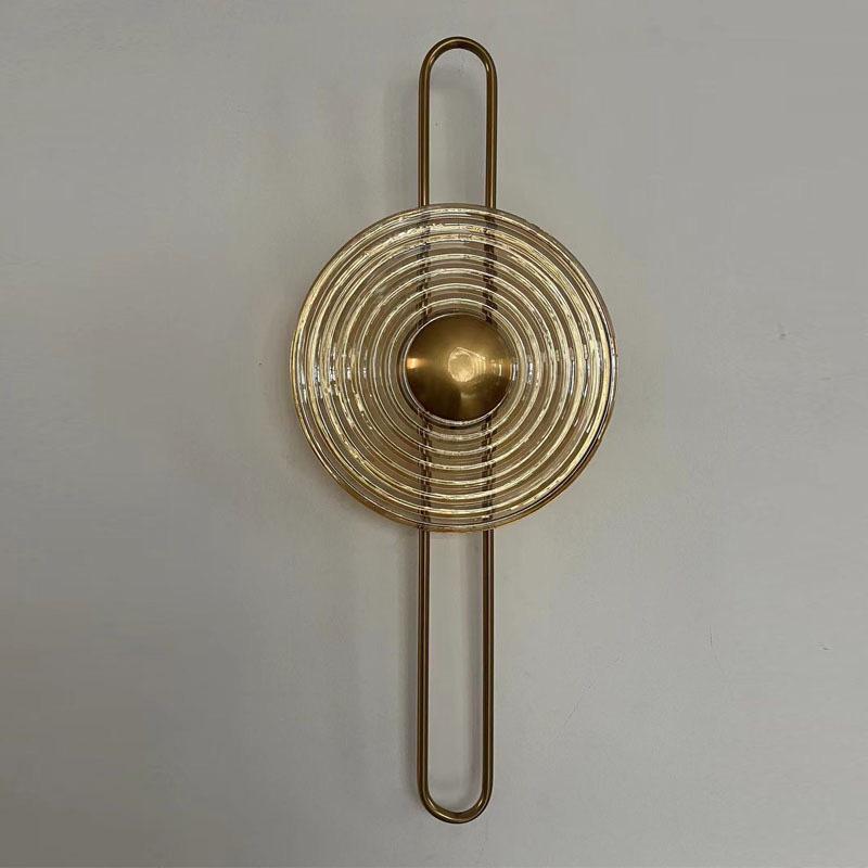 European-Style Minimalist Wall Lamp: Modern Art Design for Office, Hotel, or Bedroom