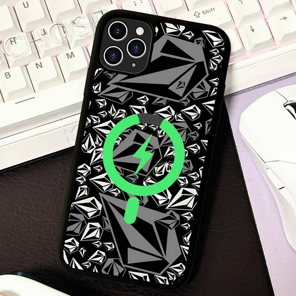 V-Volcom LOGO Fashion For Magsafe Phone Case For IPhone 17 Air 16 15 14 13 12 11 Pro Max Plus Shockproof Cover