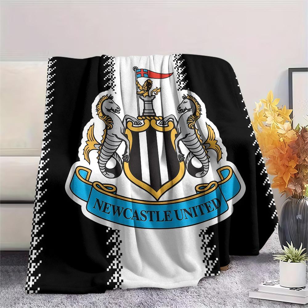 Newcastle United FC Flanelldecke, Hohe Qualität, Bequem für alle Jahreszeiten, Heimdekoration, Wärme und Komfort
