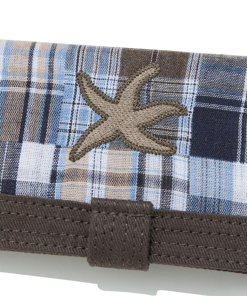 The Coldest Moment Tcm Check Button Card Wallet (Brown)