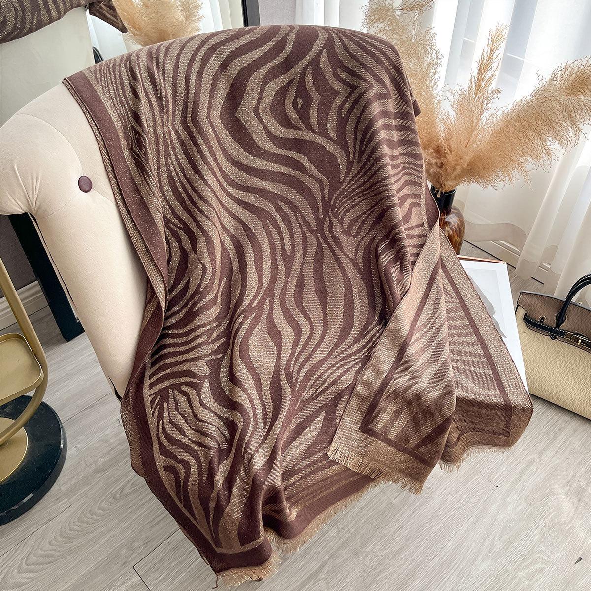 

Leopard Print Imitation Cashmere Thin Scarf Women S Gold Thread Light Luxury Versatile Shawl Air Conditioner Blanket Light Luxury Simple Shawl 185*65