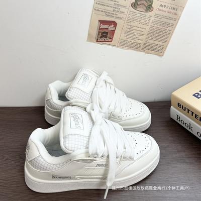 Chaussures blanches à plateforme pour femmes, tendance, polyvalentes, chaussures de sport et de loisir, chaussures pain 2, nouvelles chaussures de board printemps