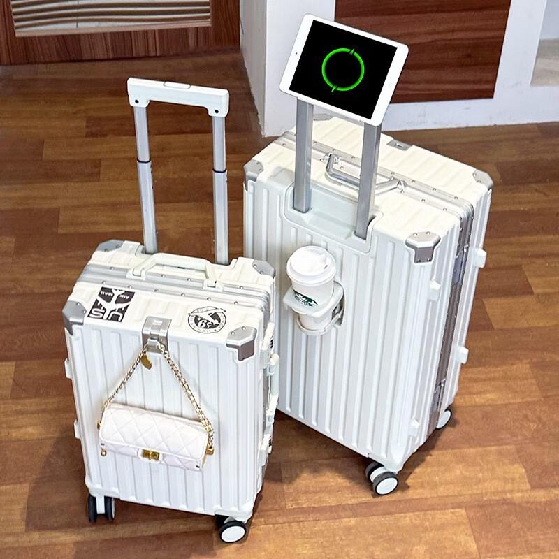 Cestovní kufr OEING s USB nabíjecím portem a držákem na nápoje