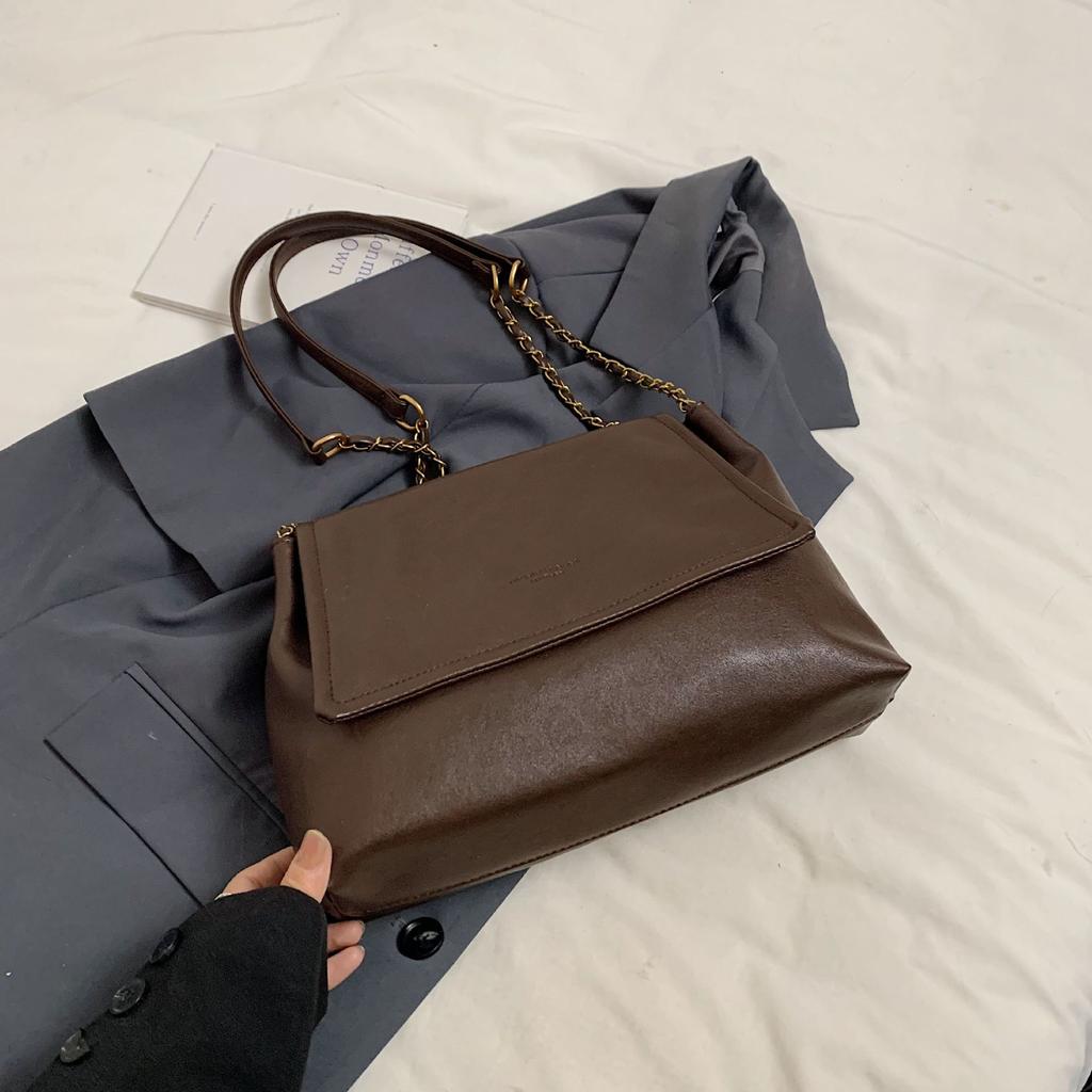 Autumn and Winter Retro Large-capacity Bag Women's 2025 New Versatile Soft Leather Tote Bag Premium Chain Shoulder Messenger Bag