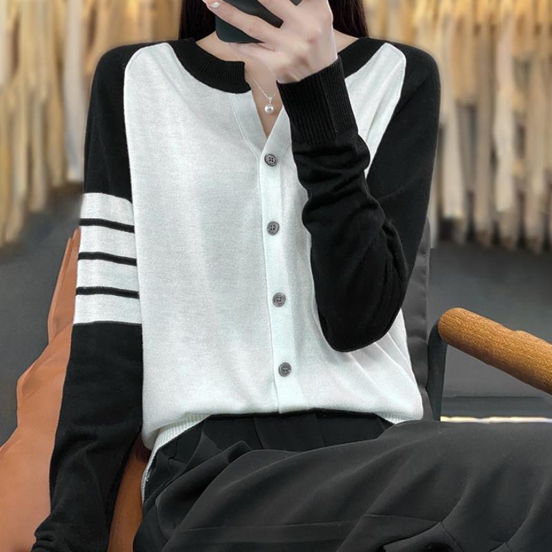 

Round Neck Color-blocking Wool Cardigan for Women In Spring and Autumn New Loose Versatile Knitted Sweater Introduction Comfortable Jacket Top M