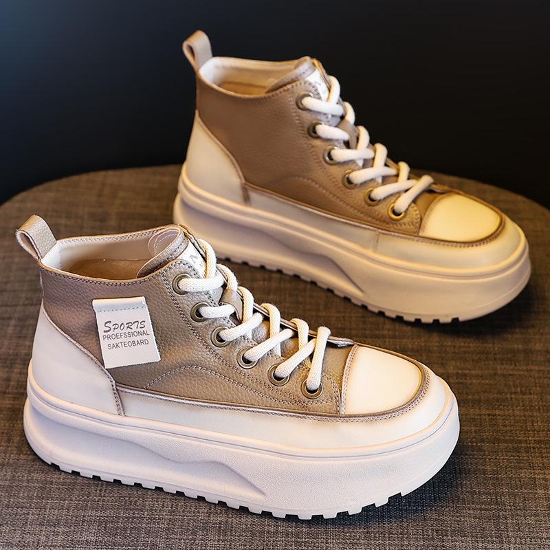 High-top Shoes Women's 2026 Autumn and Winter New Versatile Retro Sports Casual Dissolving Board Shoes