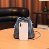 Niche Minimalist Drawstring Bucket Shoulder Bag 2025 – Versatile Fashion Trend Bag