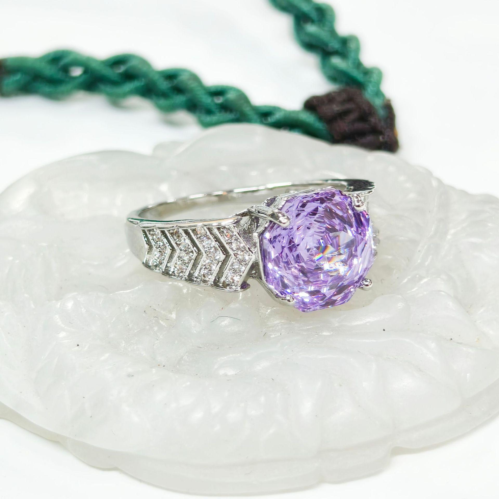 Gesi en New Style Purple Zircon Inlaid Square Ring - Elegant and Versatile Women s Jewelry Size 5