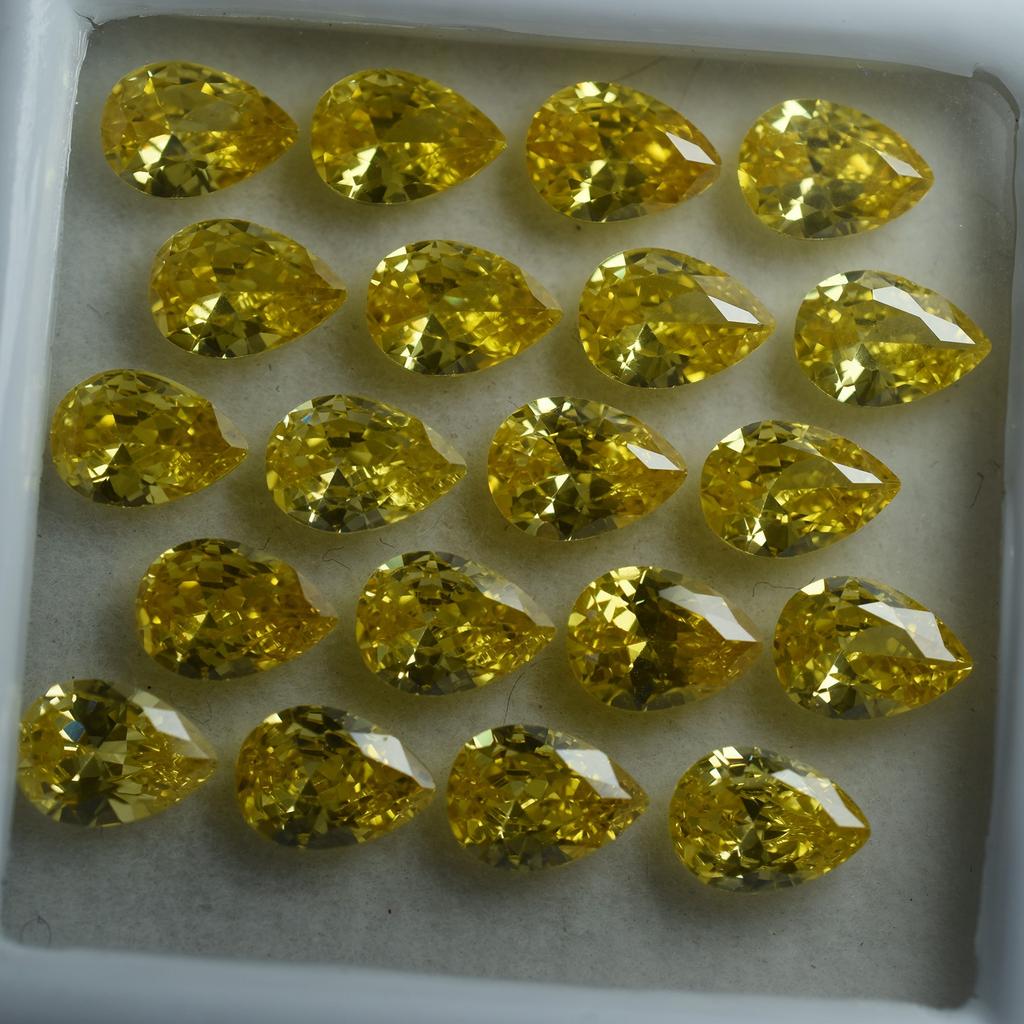 Safir Natural Galben Tăietură Frumoasă Pară CERTIFICAT Piatră Prețioasă Liberă