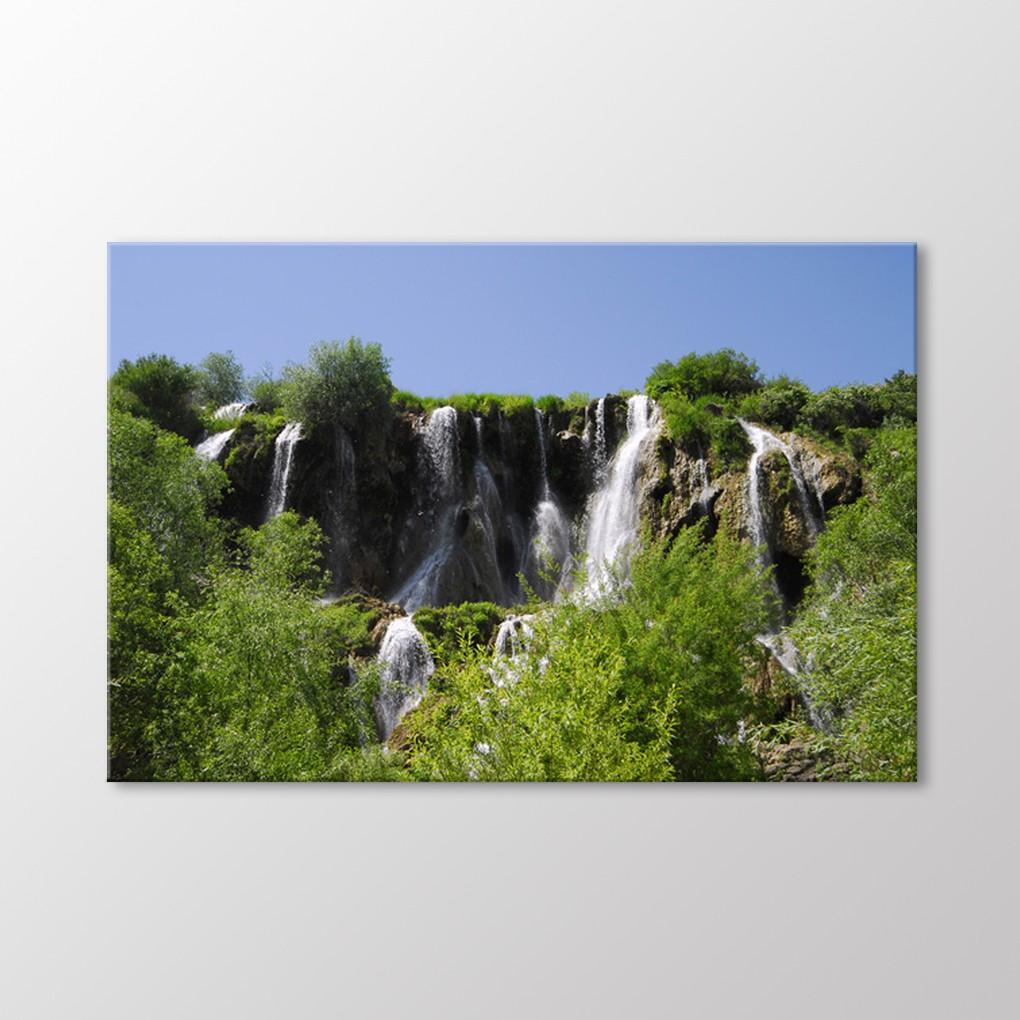 

Гирвеликский водопад Эрзинджан Живопись