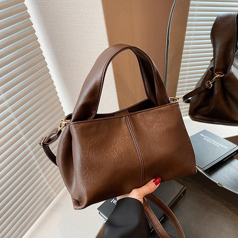 Enkel Retro PU Läder Handväska Höst Vinter Texturerad Mångsidig Dam Axelväska Populära Dam Crossbody Väskor