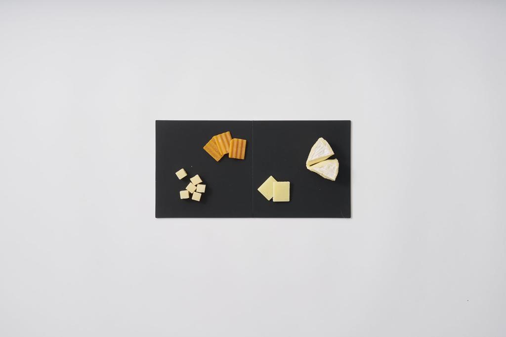 H Concept (H concept) H Tag Cutting Mat SS DH-010-SS Black - Foldable, Space-Saving, Double-Sided, Outdoor Use, Compact, Small