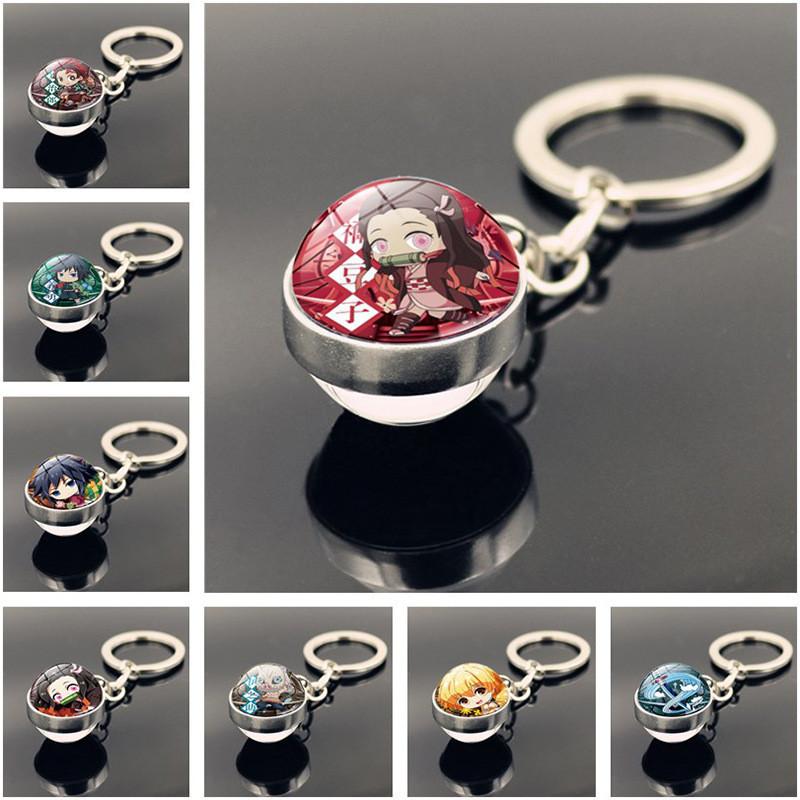 Stylowe akcesoria breloczki Demon Slayer dla fanów nowoczesny minimalistyczny design