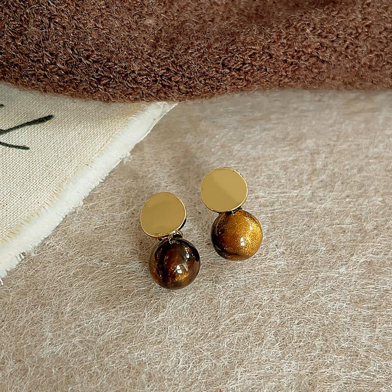 Autumn Retro Amber Stud Earrings - 2025 New Stylish High-End Design for Women