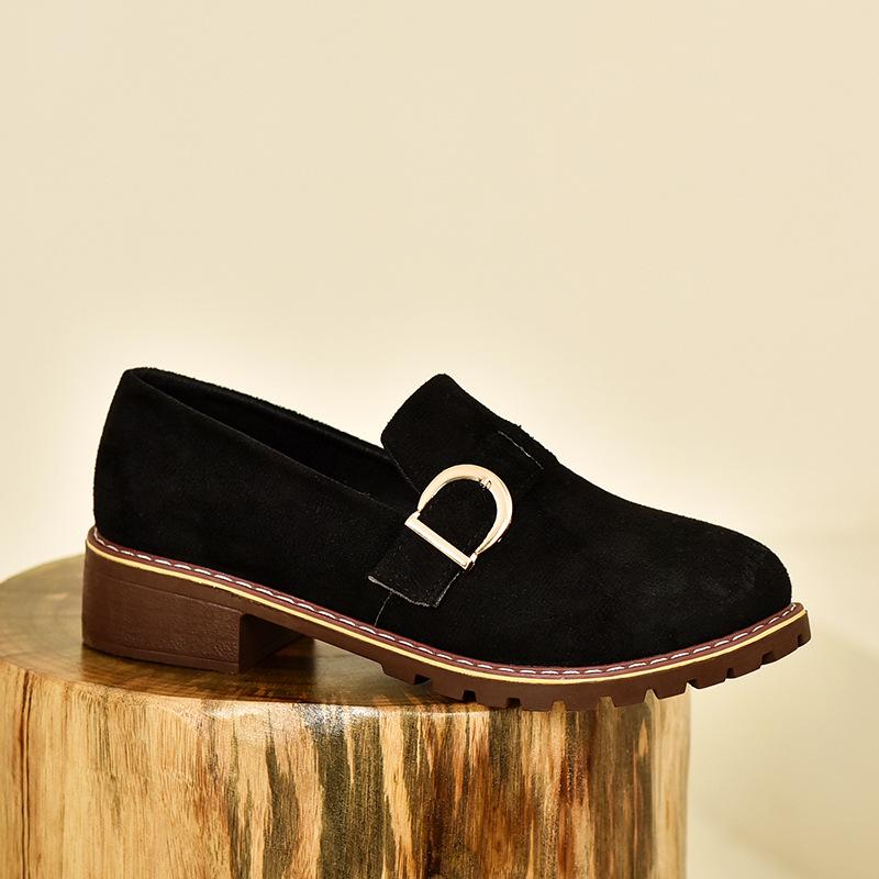 Новые женские туфли на толстом каблуке с новой неглубокой мягкой подошвой, удобные, матовой поверхностью, туфли для мамы, повседневные женские туфли 35 чёрный