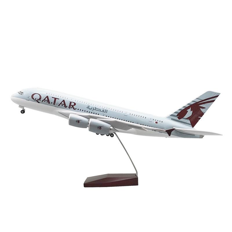 Airbus A380 Qatar Airways voice controlled LED lighting simulation civil aircraft model airplane model airplane model gift