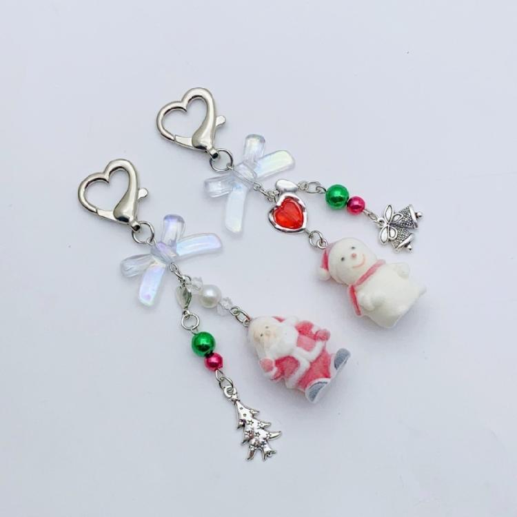 Creative Fun and Lovely Snowman Keychain Charm Pendant Fashion Accessory for Crafting and Festive Holiday Decorations