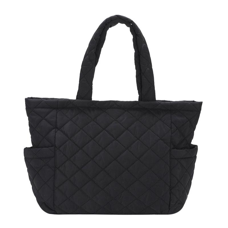 

New Korean Diamond-shaped Hand-held Tote Bag and Light Down Bag чёрный