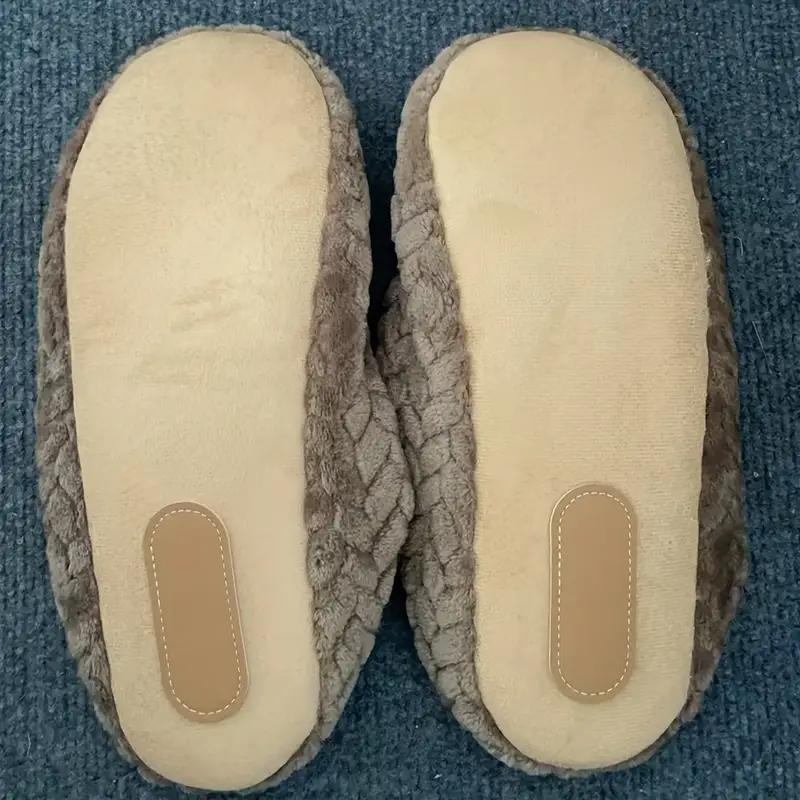 Soft Bottom Slippers for Men, Home Use, Indoor Slip-On Shoes, Casual and Fashionable Style, Minimalist Design, Capsuitable for Men & Women