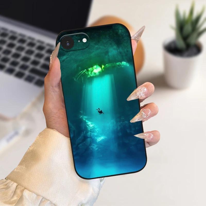 Case For iPhone SE4 Fashion Color Painted Soft Silicone Phone Coque Cover For Apple iPhone 16e 5G A3409 A3408 Shockproof Cases