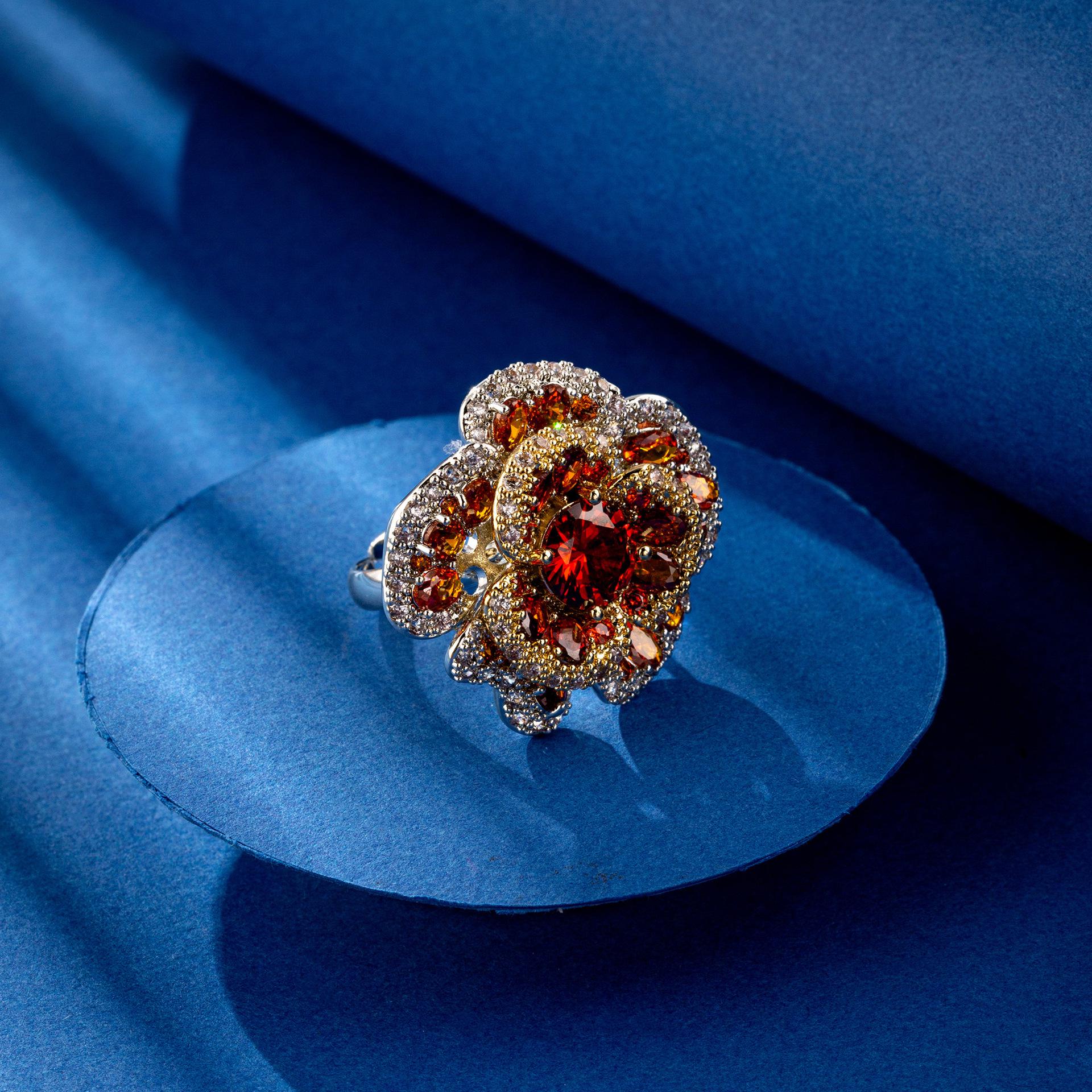 

Vintage Camellia Ring - Elegant Retro Style for Women s Evening Parties and Creative Occasions