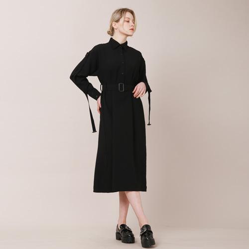 Bunderghost Wing Collar Strap Dress (Black)