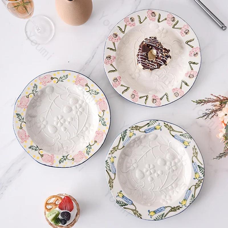 Creative Relief Flower Ceramic Plates Light Luxury Restaurant Pasta Dessert Plate Delicious Dishes Dining Plate Unique Tableware