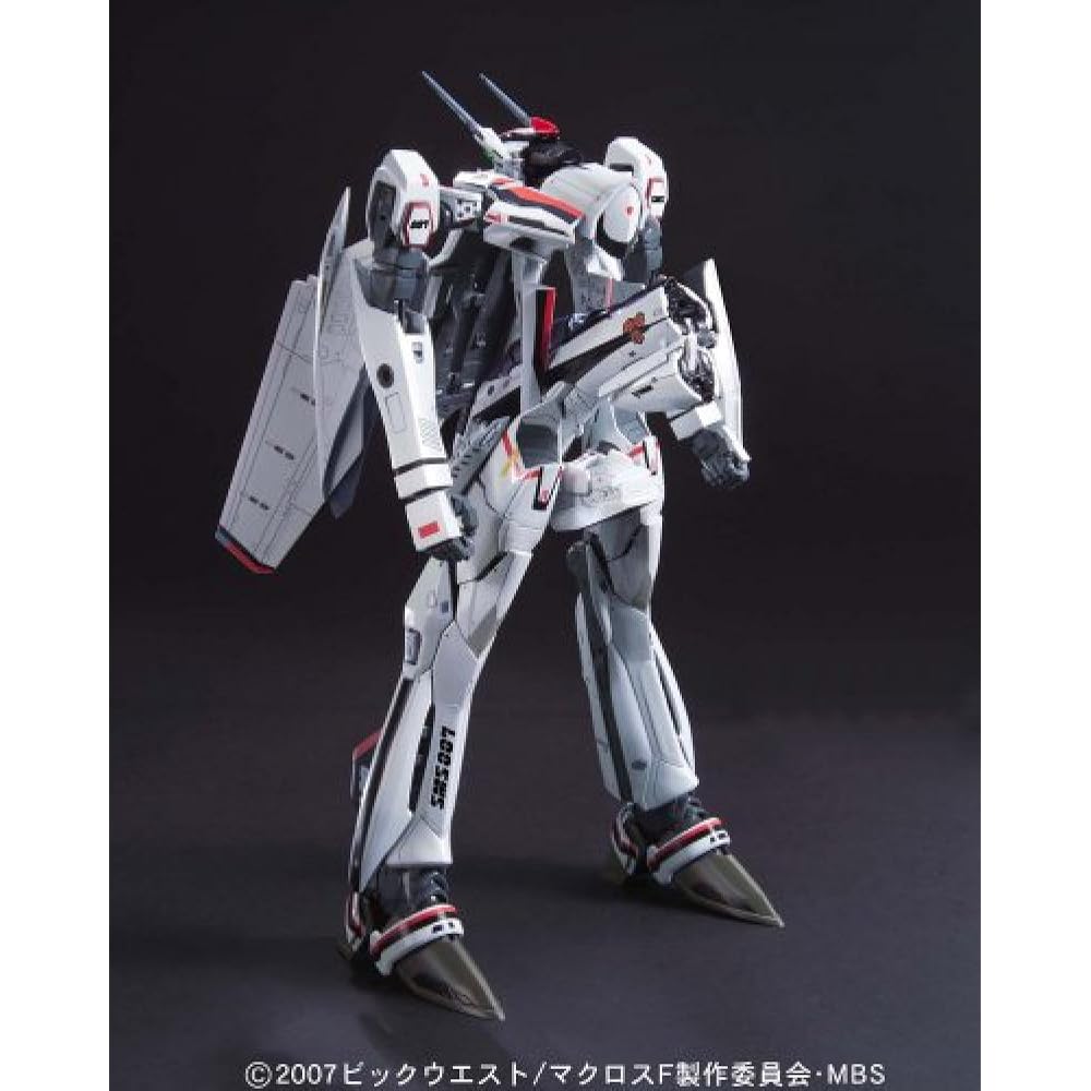 Bandai Spirits 1/72 VF-25F Messiah Valkyrie Alto Model Kit Macross Frontier Scale Model