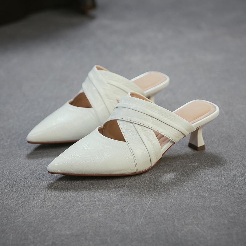 

Johnature Temperament Pointed Toe Thin Heel Slippers Genuine Leather Fashionable Versatile Women s Slip-on Shoes 35 бежевый